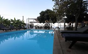 Niriides Beach Hotel 4*